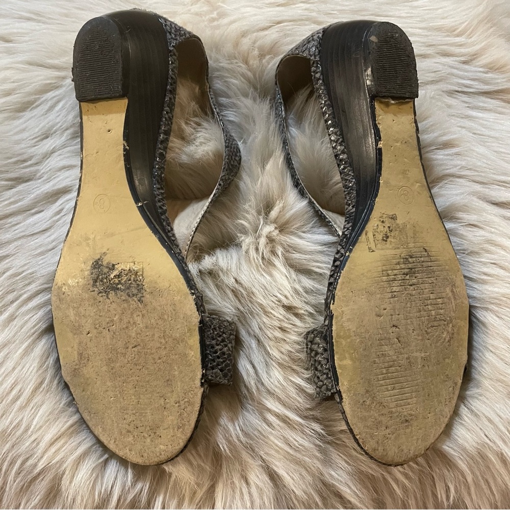 Reitmans Snakeskin Gray Wedges - Picture 7 of 8